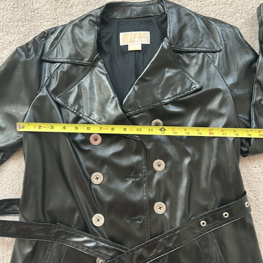 Michael Kors Belted Rain Jacket, Size MP - Picture 9 of 14